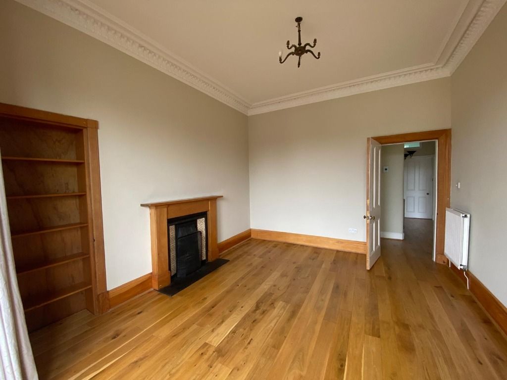 Property photo 3 of 14 Photo 3