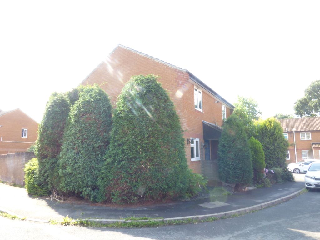 Property photo 1 of 7