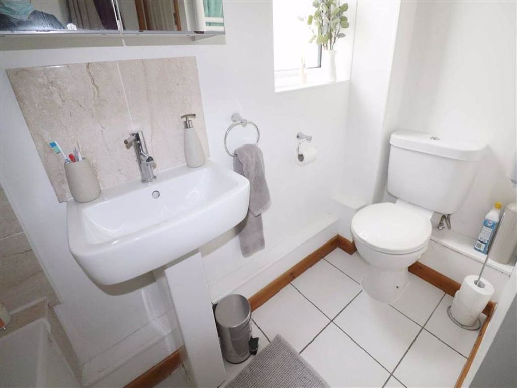 Property photo 3 of 12 7Aea047433845Df649710Dcac6100c063327E436