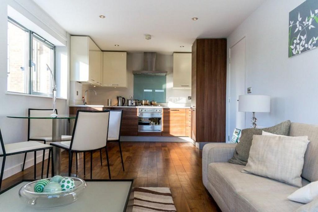 Property photo 2 of 5