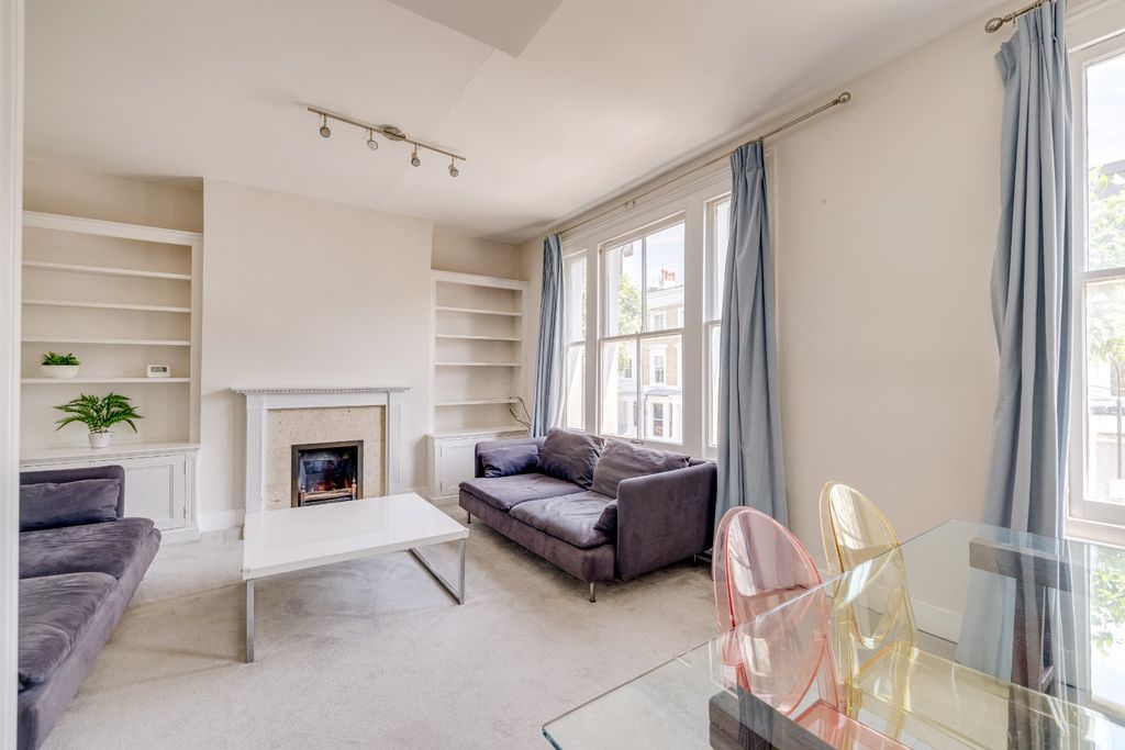 Property photo 1 of 8