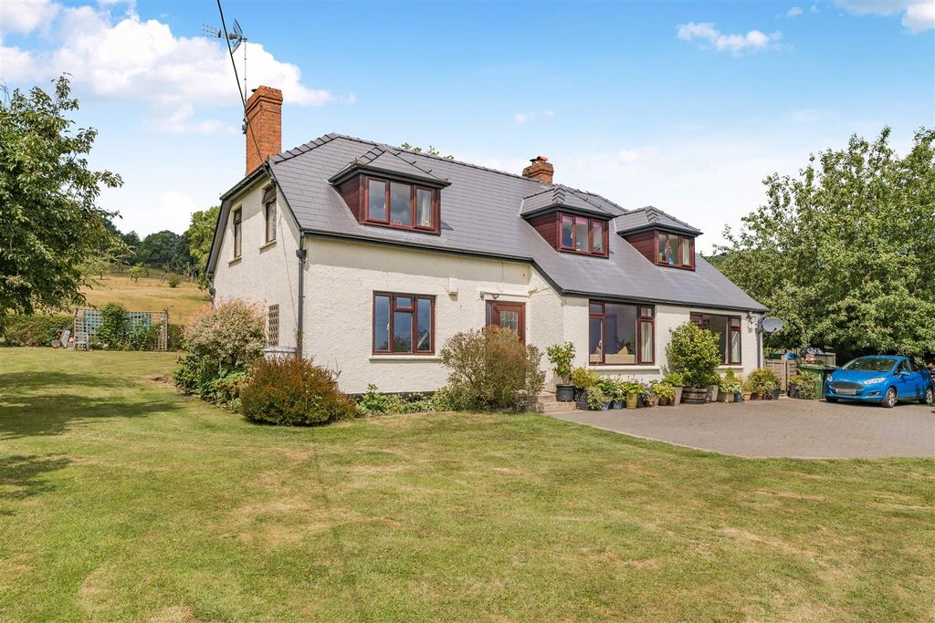 Property photo 1 of 37