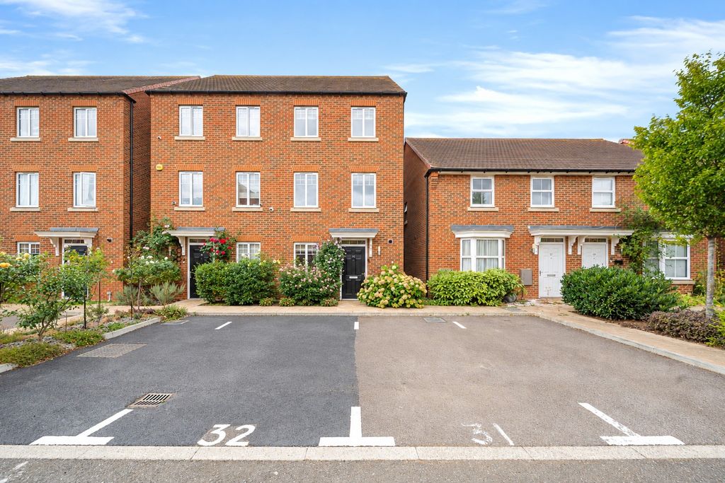 Property photo 1 of 27 5439080