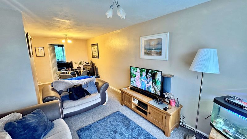 Property photo 3 of 14 Photo 3