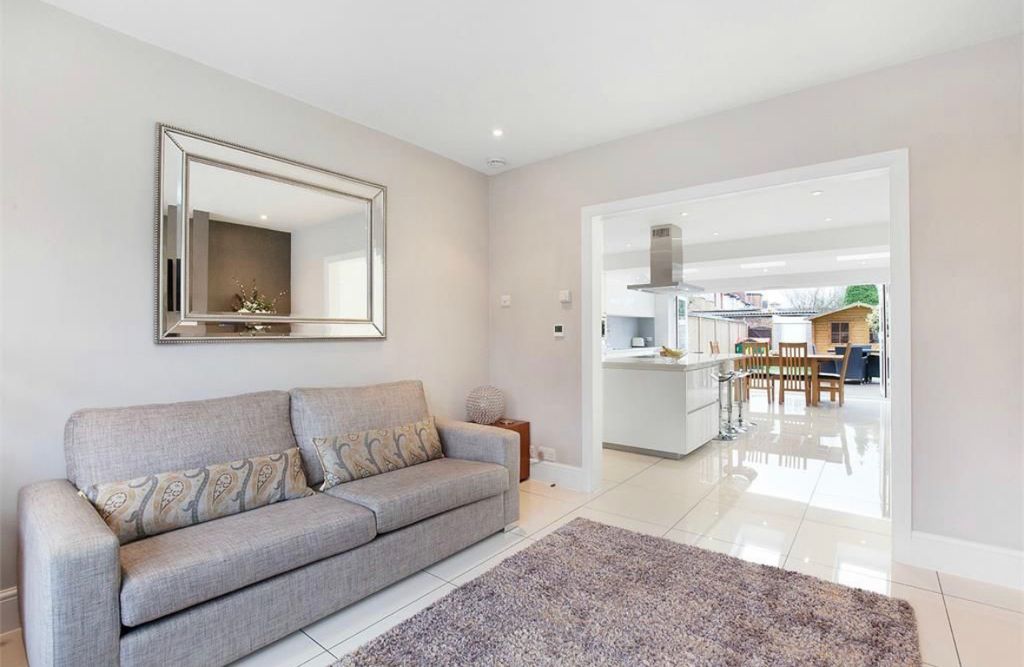 Property photo 2 of 14