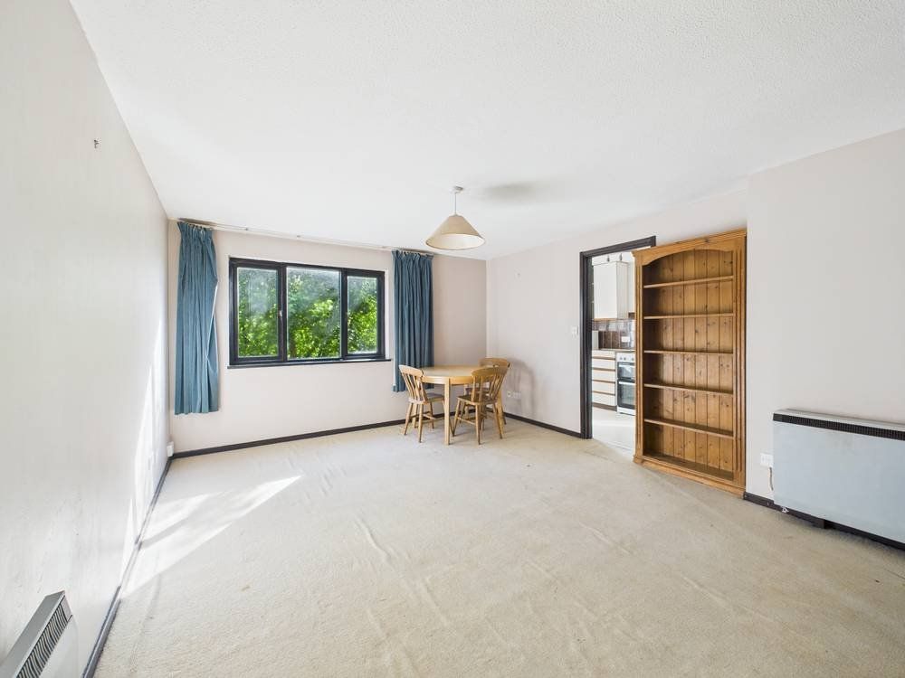 Property photo 2 of 10 Picture No. 06