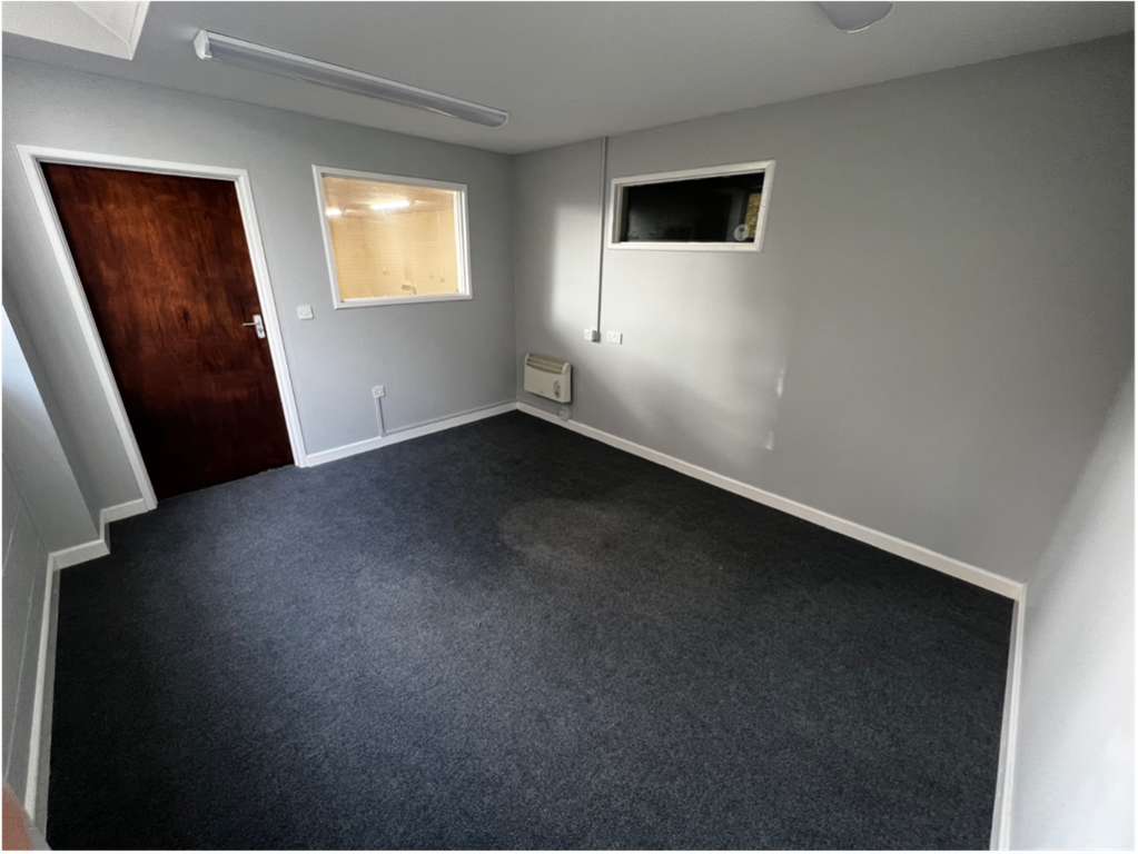 Property photo 2 of 3