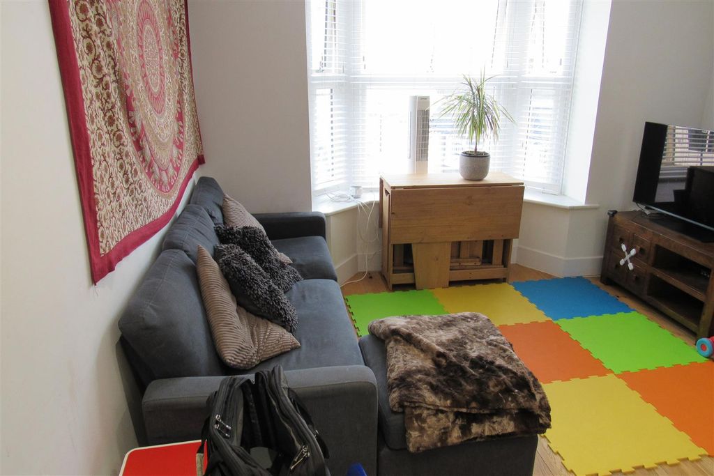 Property photo 3 of 5 Img_9917.Jpg