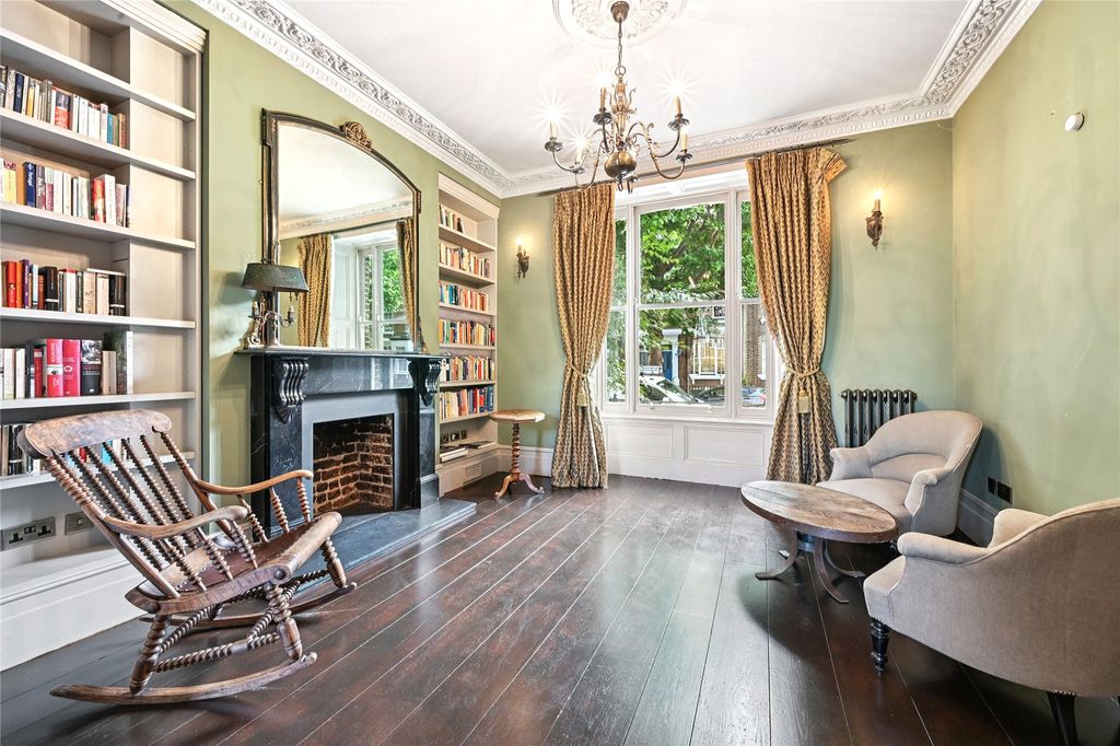 Property photo 1 of 22 Reception Room