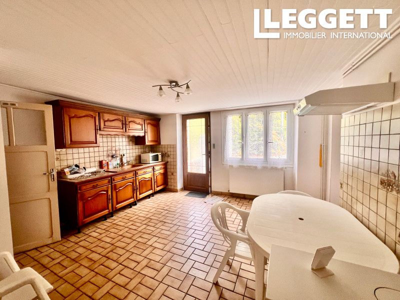 Property photo 3 of 10