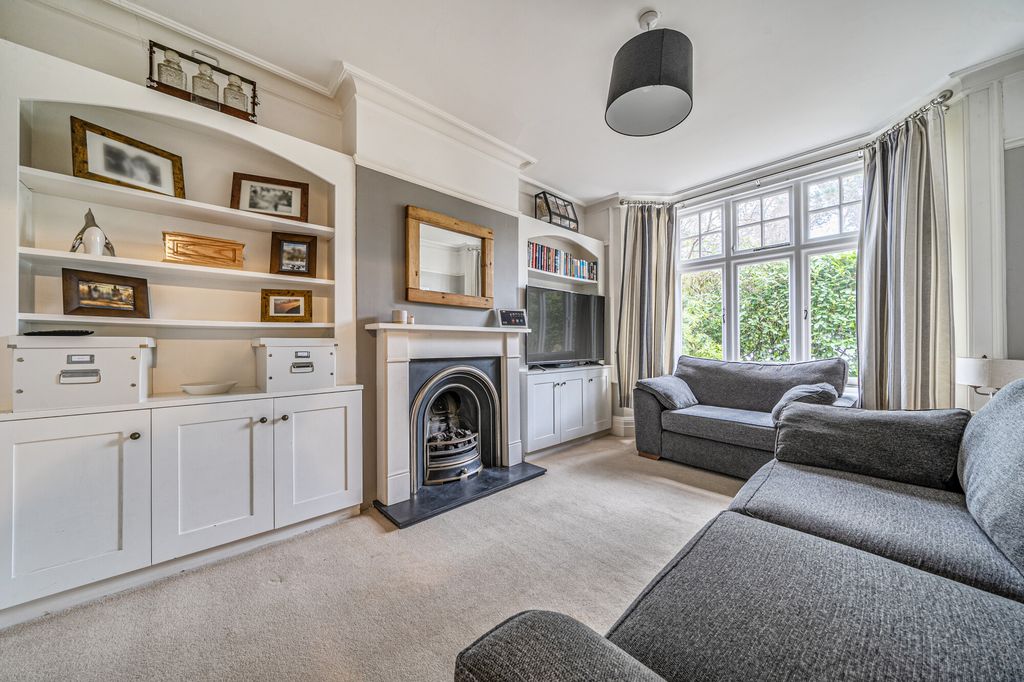 Property photo 3 of 15