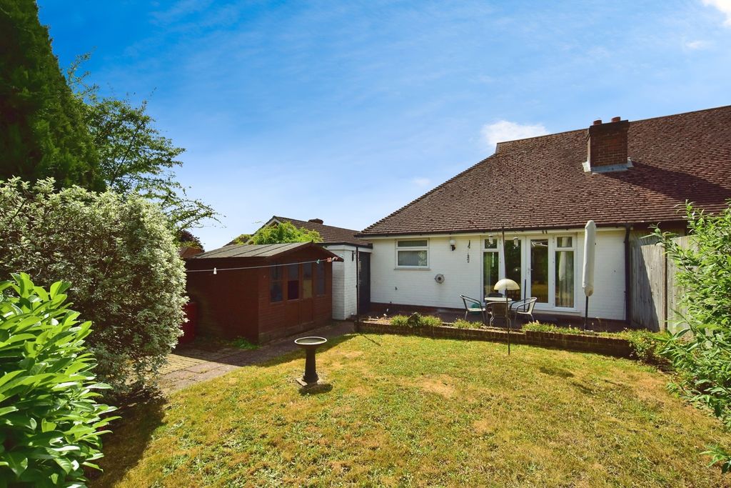 Property photo 2 of 17 Photo