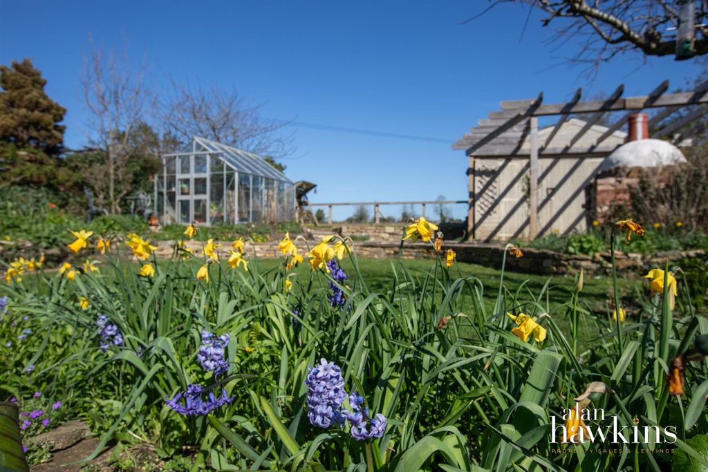 Property photo 2 of 20 Ah3482-5-2.Jpg