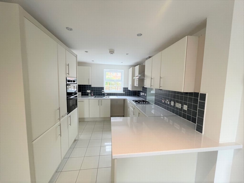 Property photo 2 of 20 Photo 2