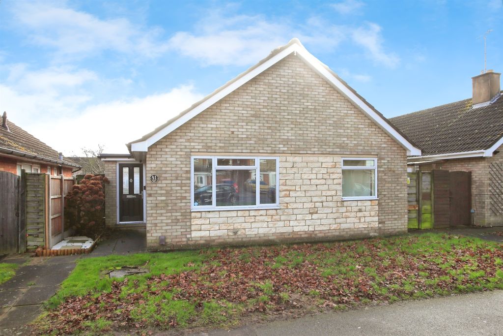 Property photo 1 of 9