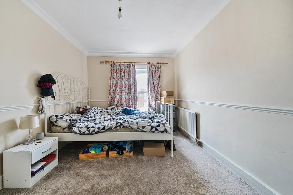 Property photo 1 of 12 Bedroom