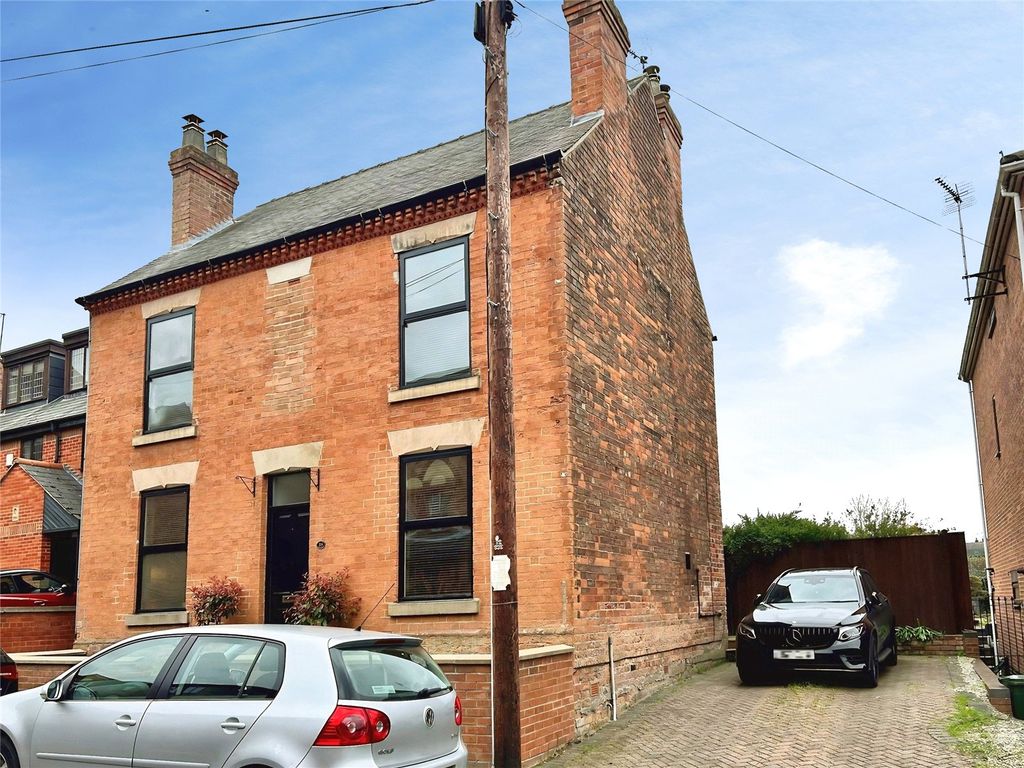 Property photo 1 of 15 Picture No. 17