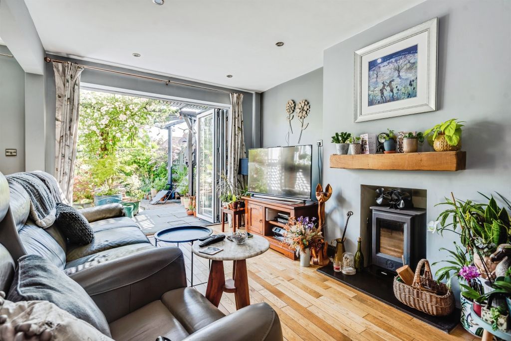 Property photo 3 of 13