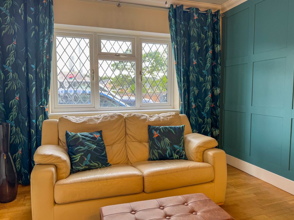 Property photo 3 of 43 Img_4881