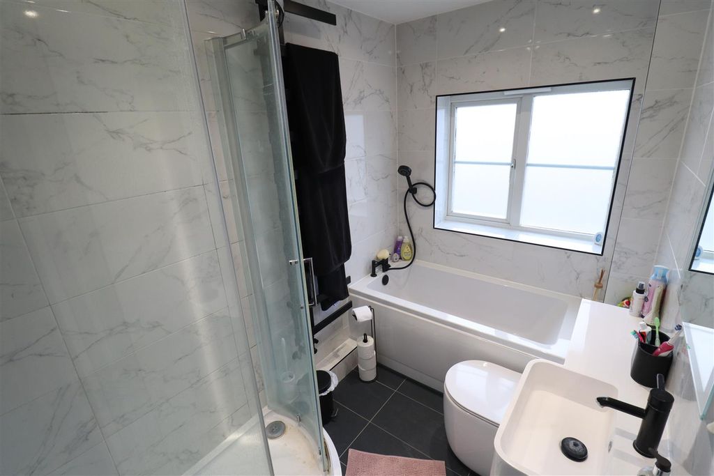 Additional image 14 of 4 bed semi-detached house for saleAetheric Road, Braintree CM7