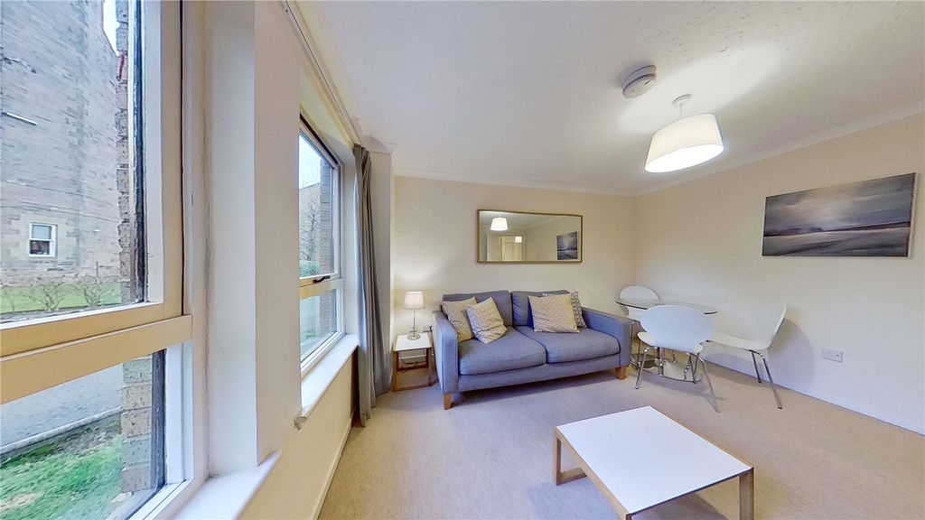 Property photo 3 of 16 Photo 3