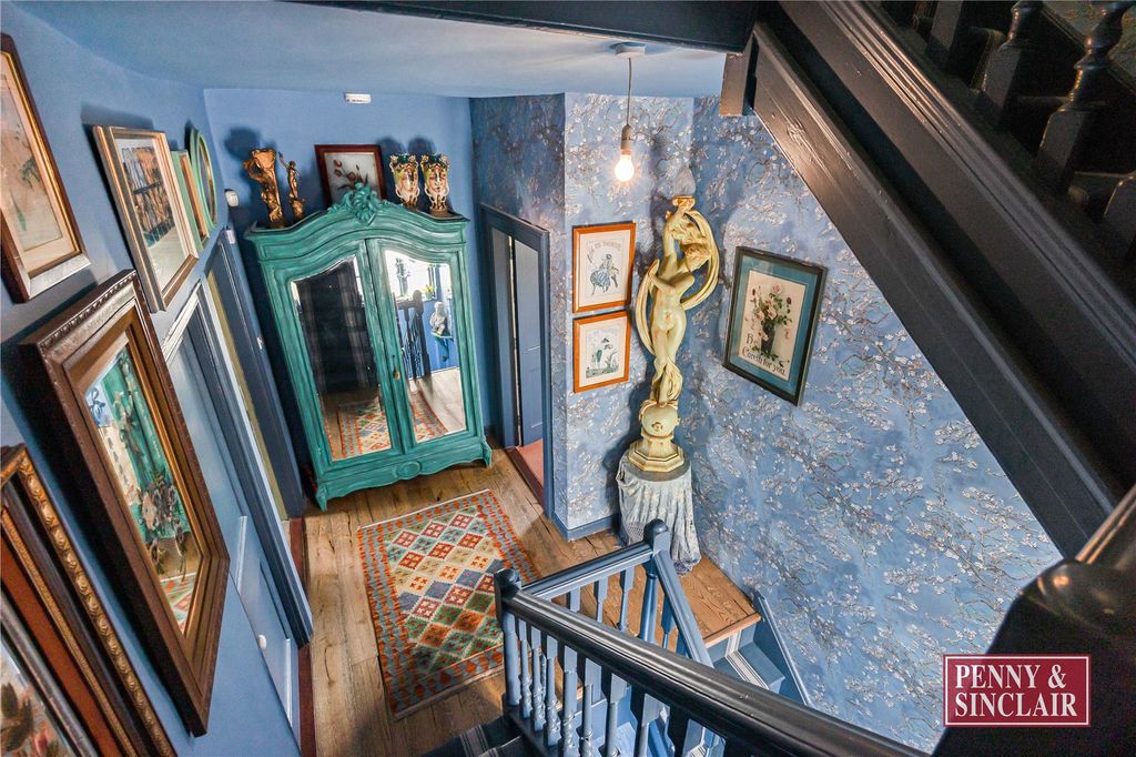 Additional image 14 of 3 bed terraced house to rentRegatta Short Let - Market Place RG9