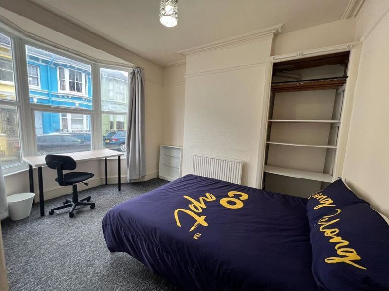 Property photo 1 of 10 Photo 18