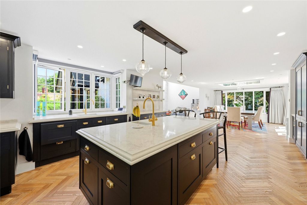 Additional image 8 of 9 bed detached house for saleMacclesfield Road, Prestbury, Cheshire SK10