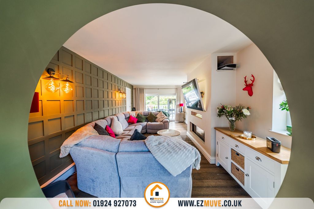 Additional image 8 of 5 bed detached house for saleHenley Avenue, Dewsbury WF12