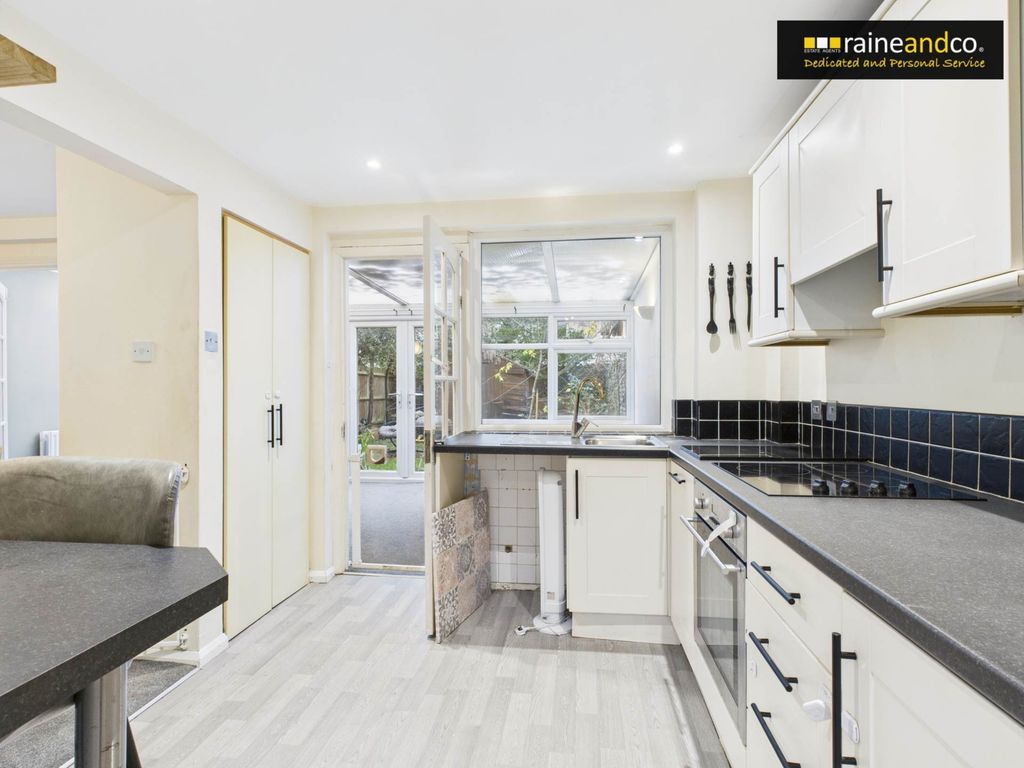 Property photo 3 of 20