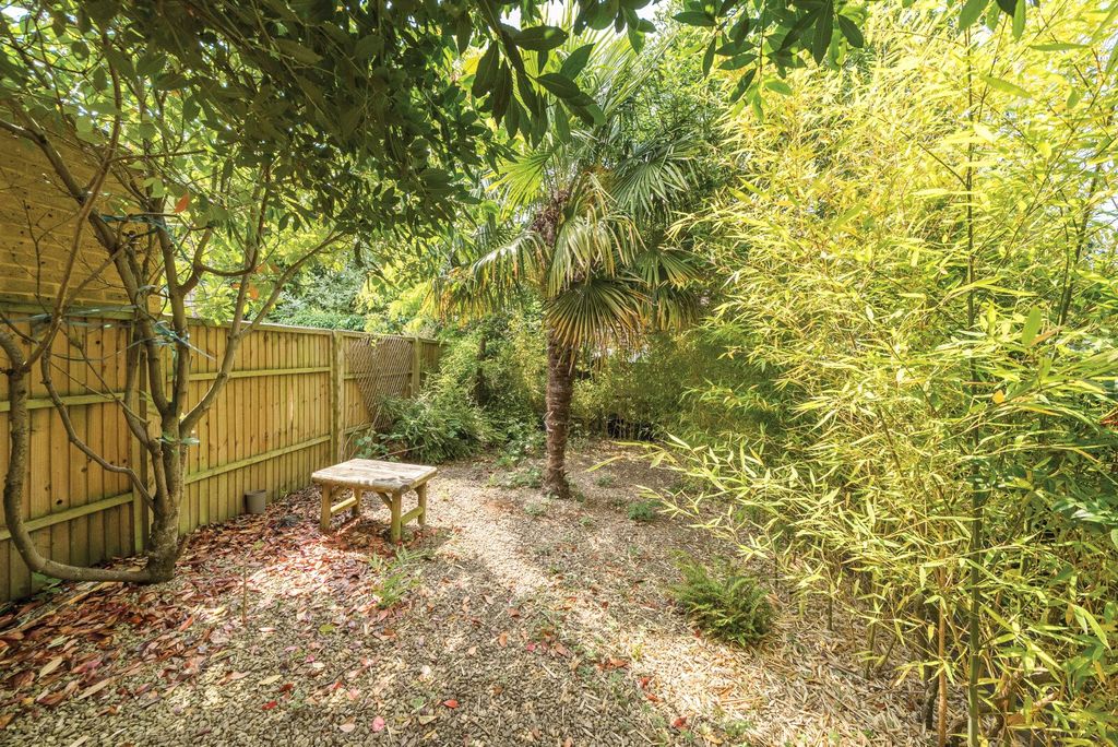Property photo 2 of 12 Picture No. 05