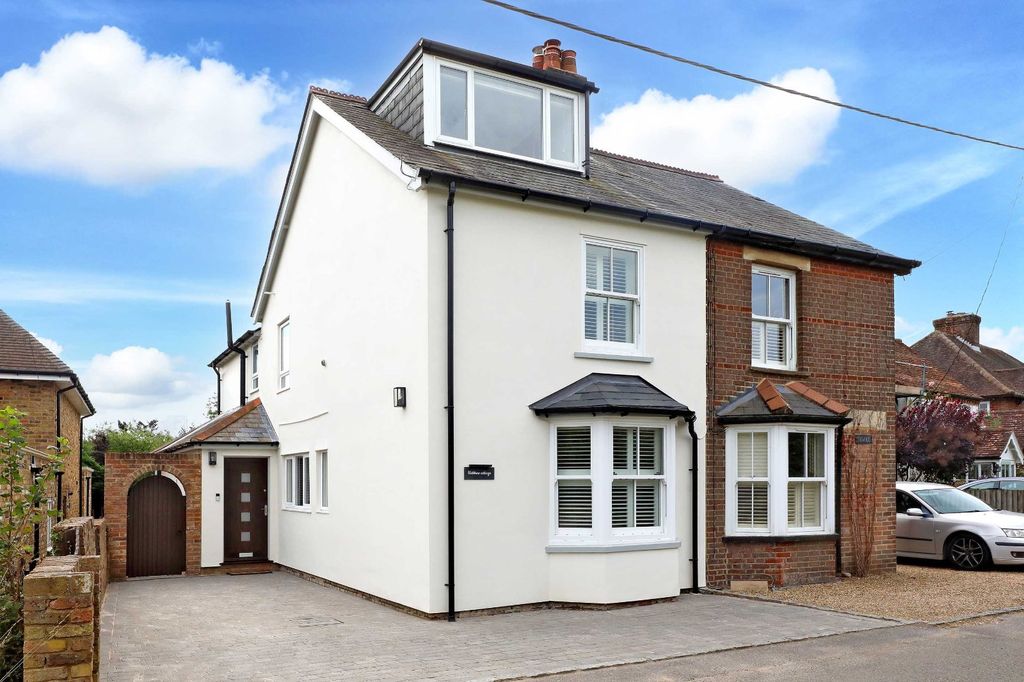 Property photo 1 of 16 Picture No. 03