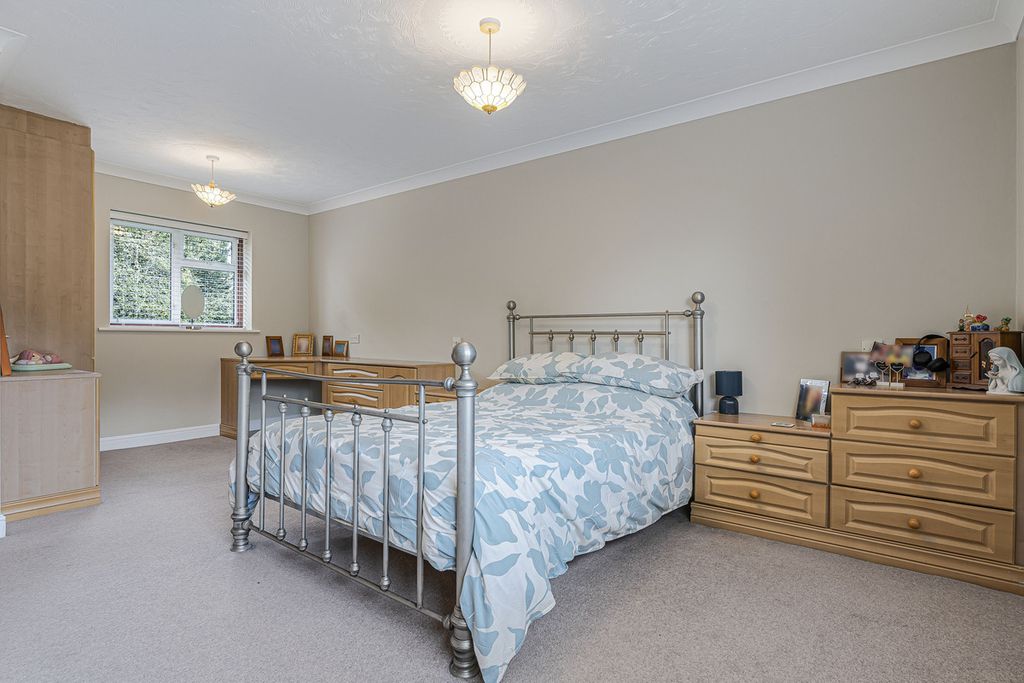 Additional image 17 of 4 bed detached house for saleRoman Place, Didcot OX11
