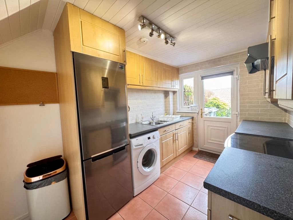 Additional image 6 of 3 bed end terrace house to rentHamilton Way, Prestwick, South Ayrshire KA9