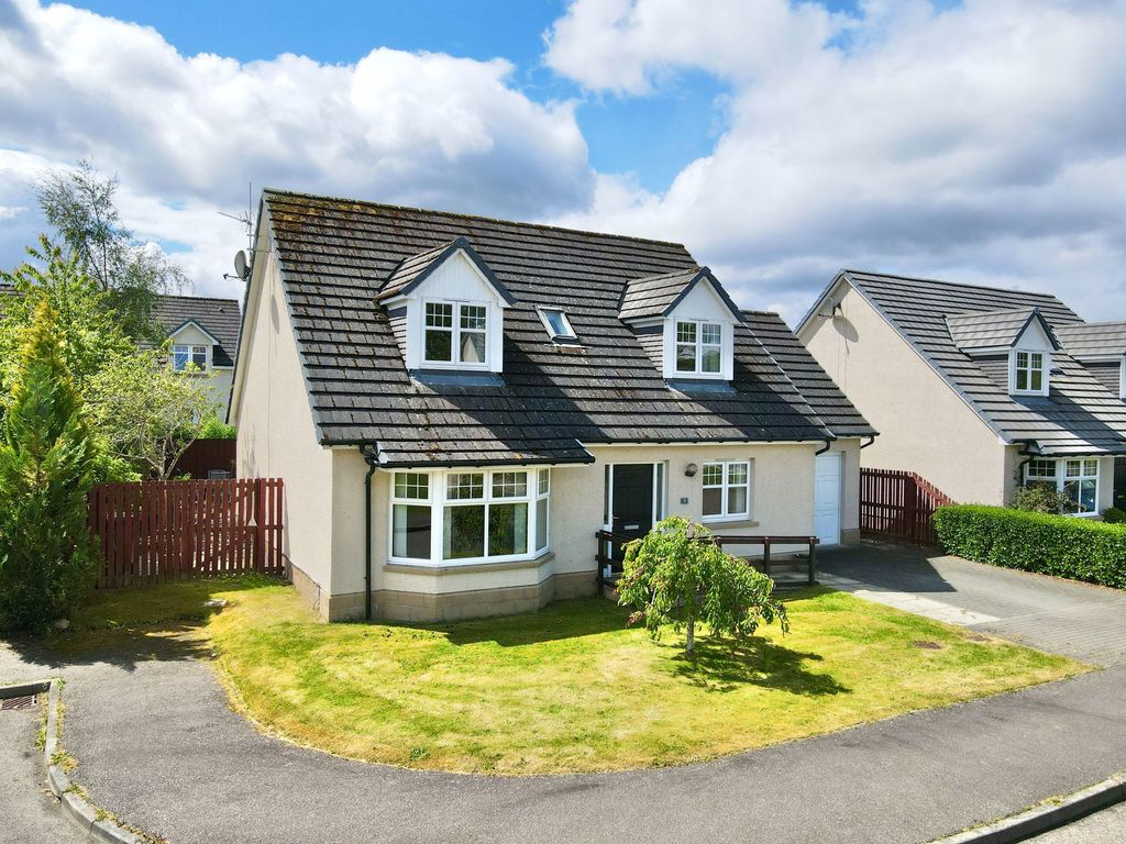 Property photo 1 of 34
