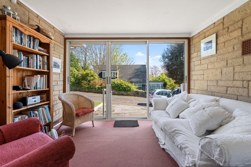 Property photo 3 of 18 Pbox-Img.Jpg
