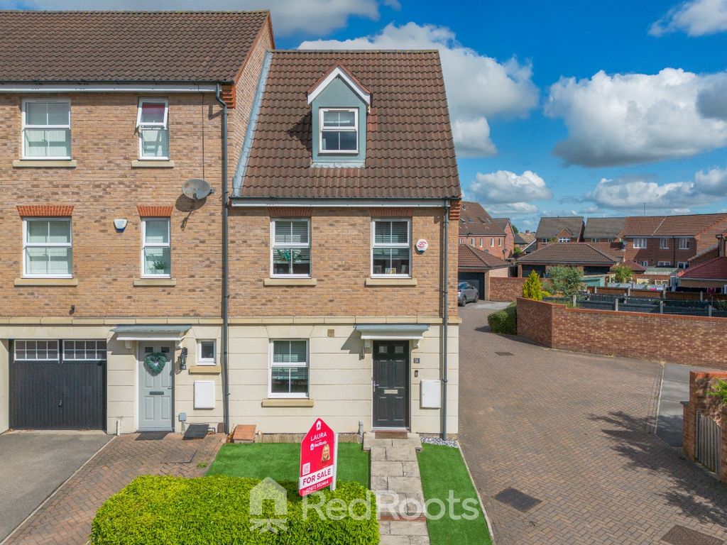 Property photo 1 of 32 4356292
