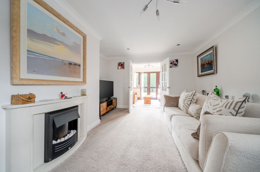 Property photo 2 of 28 1523174-19-1A0Aab4Debfe2