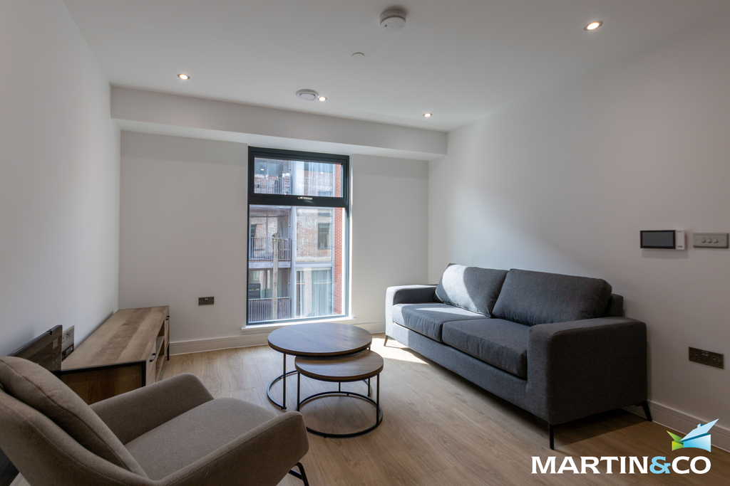 Property photo 3 of 13 Picture2