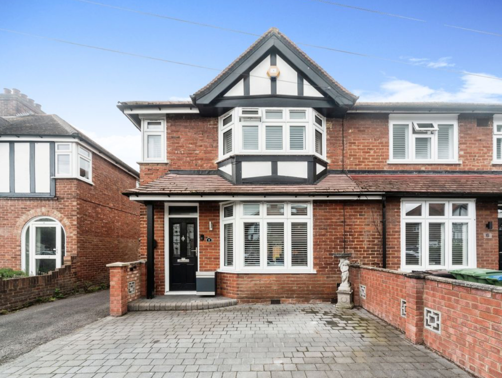 Property photo 1 of 19