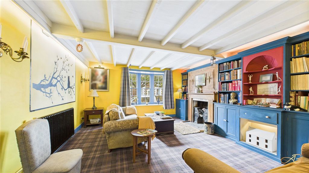 Property photo 2 of 51 Picture No. 12