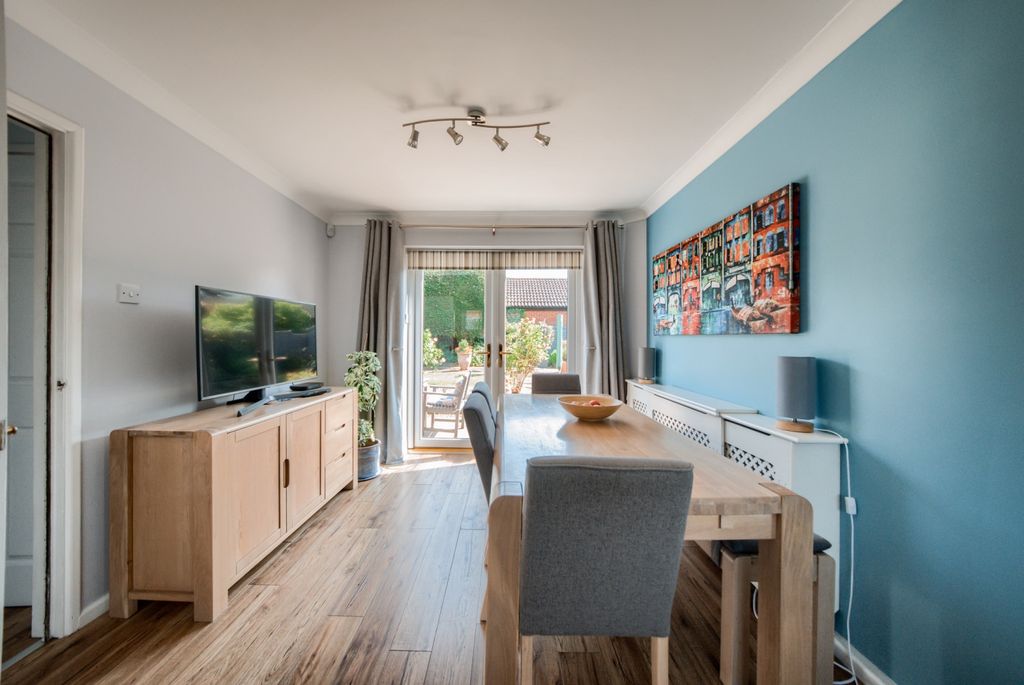 Property photo 2 of 19 Xt5A5936-Hdr(3)