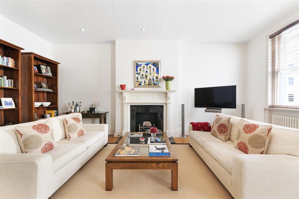 Property photo 2 of 13 Elvaston Place, 39, Flat 4-5.Jpg