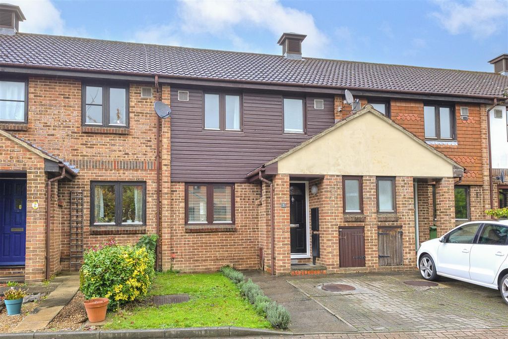 Property photo 1 of 17 3Thecedars01.Jpg