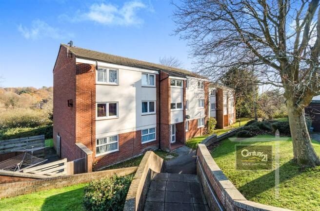 Property photo 1 of 8