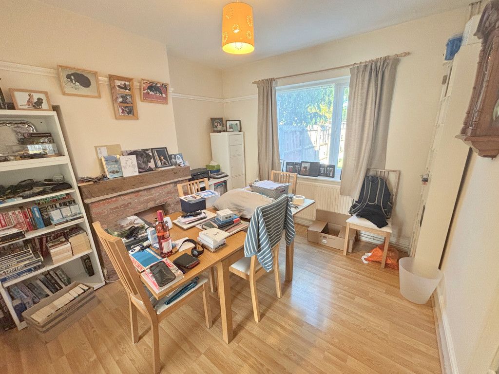 Property photo 3 of 11 Photo 2