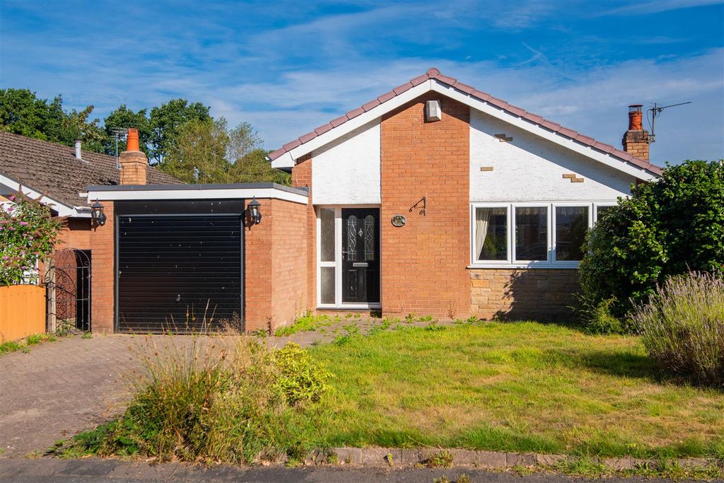 Property photo 1 of 20 Front External