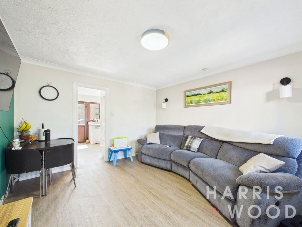 Property photo 3 of 18 4995333