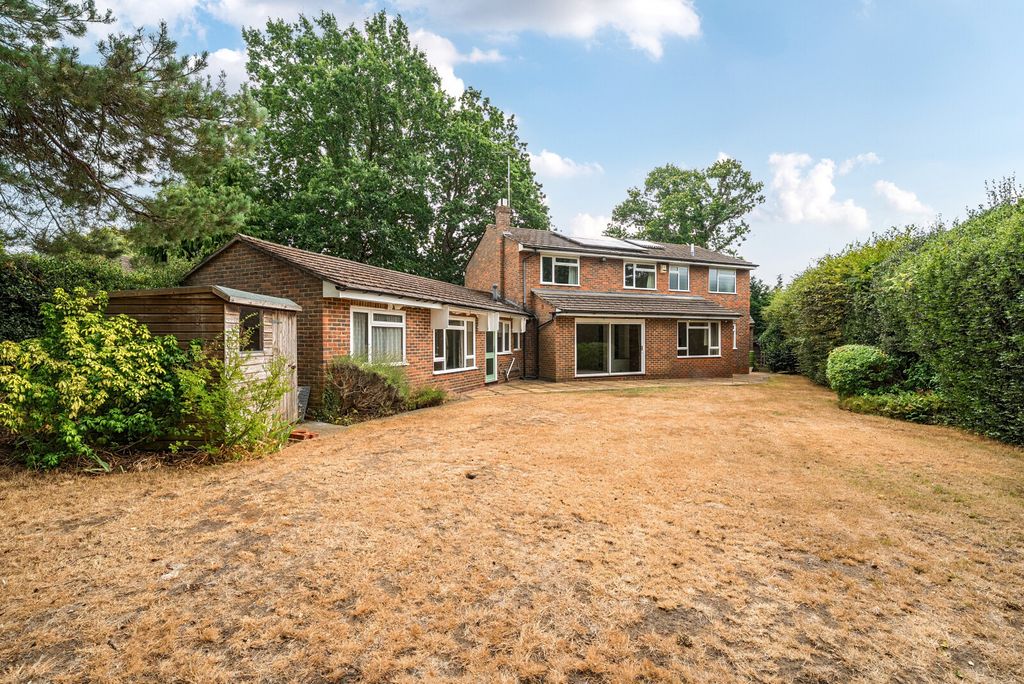 Property photo 2 of 18 1503256-1-1A06762...