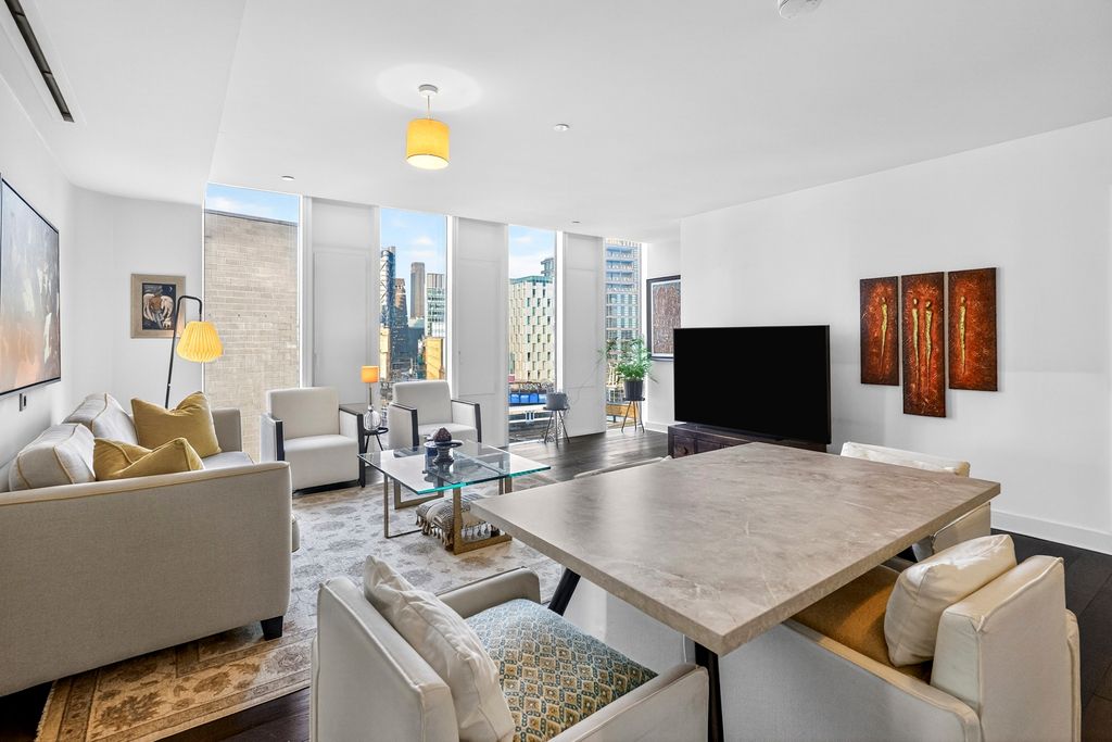 Property photo 2 of 20 Reception Room